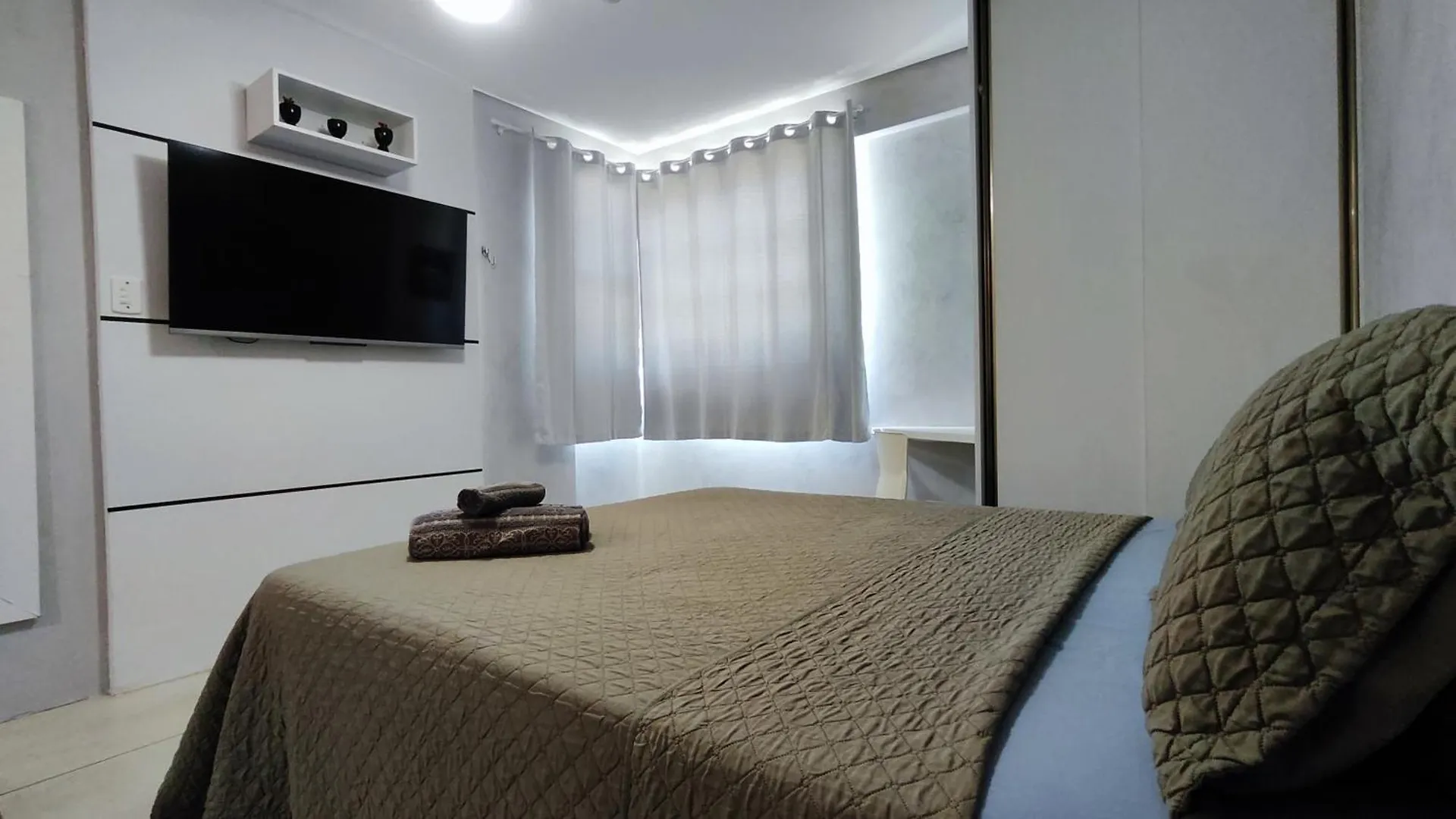 Apartamento Flat Golden Shopping Home Service - 25º Andar - Vista Do Mar Recife Brasil